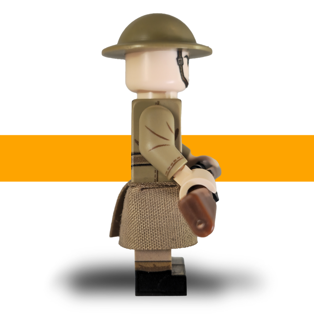 WW1_British_Minifigure_Rifleman_Lego Army Scots Plastic side right