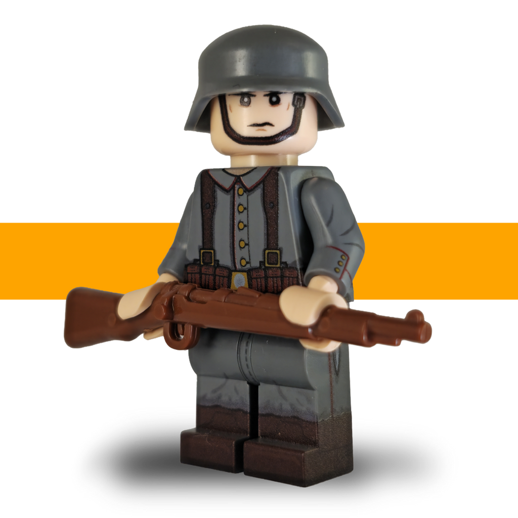 WW1_German_Minifigure_Rifleman_Lego Army Scots Plastic Front 