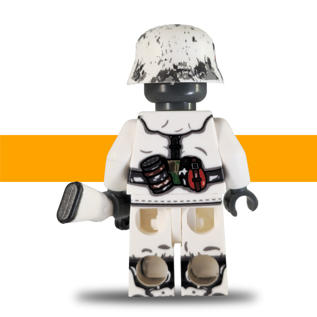 Winter German Rifleman - WW2 (Compatible)